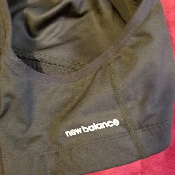 NB New Balance Bra Color Black Size 42DD - Picture 4 of 5